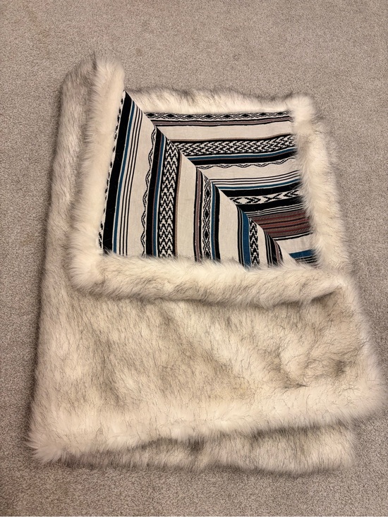 SpiritHoods Other - SpiritHoods Throw Blanket